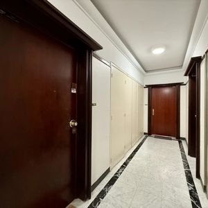 Property in Carre d'Or