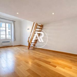 Property in Carre d'Or