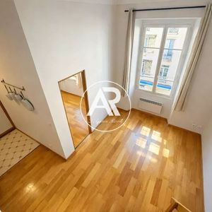 Property in Carre d'Or