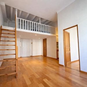 Property in Carre d'Or