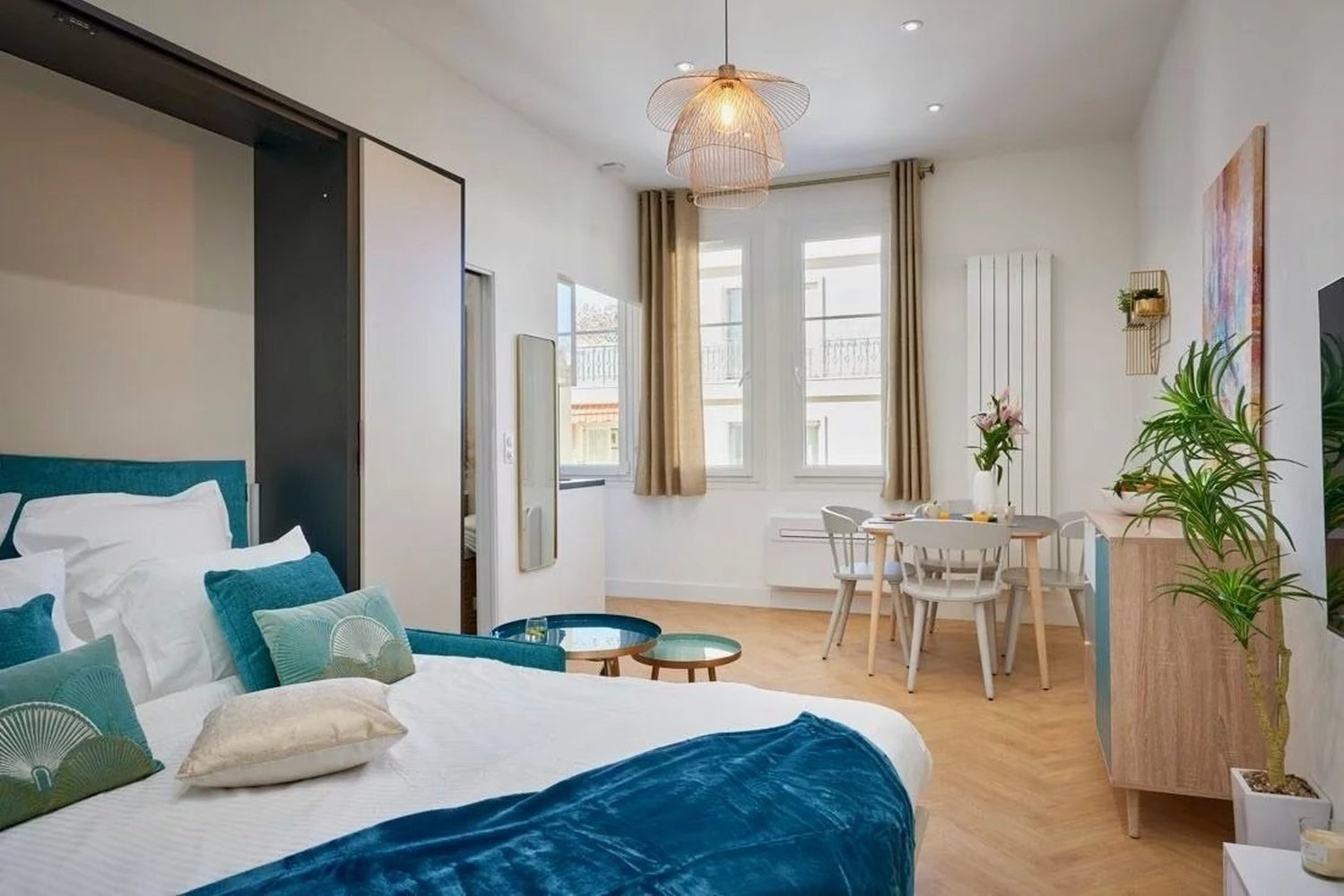 Property photo in Carre d'Or