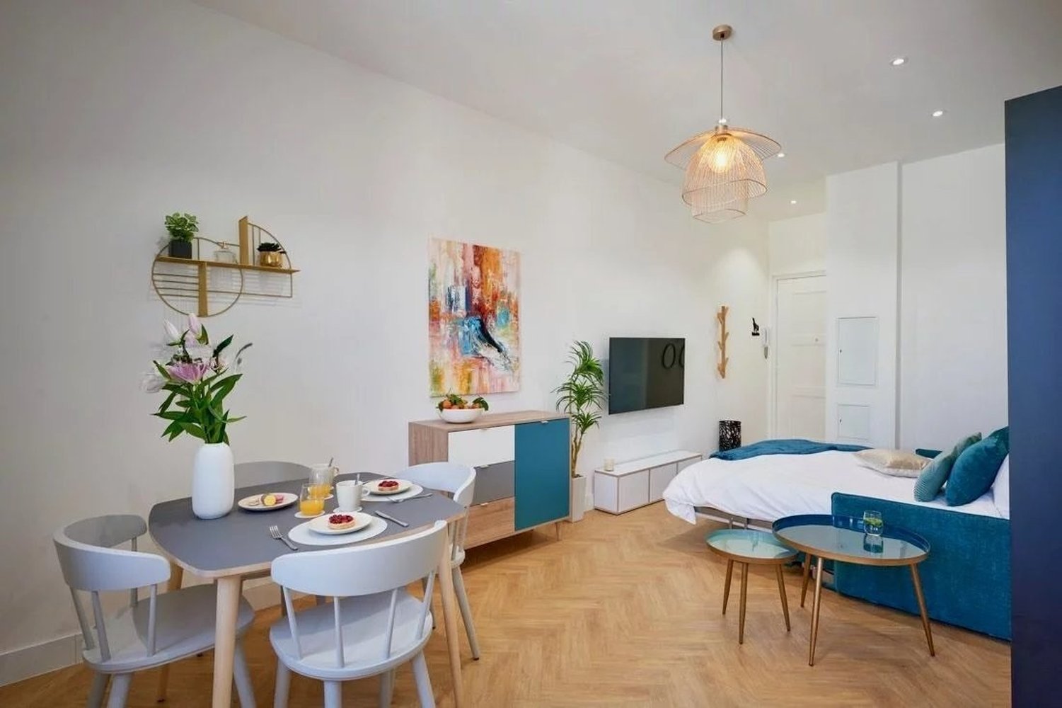 Property photo in Carre d'Or