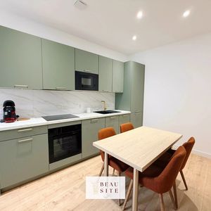 Property in Carre d'Or