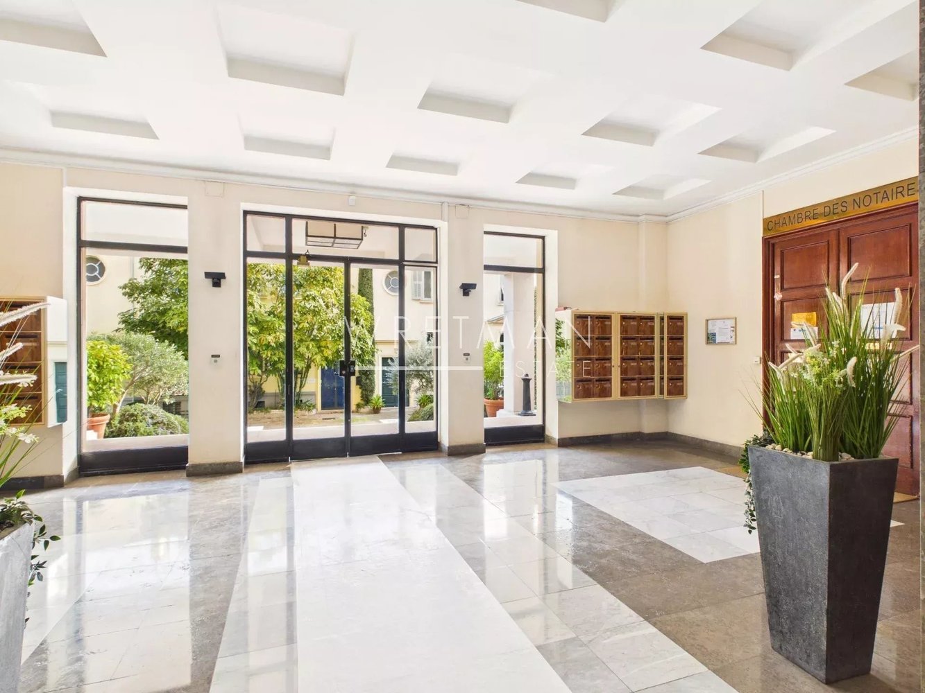 Property photo in Carre d'Or