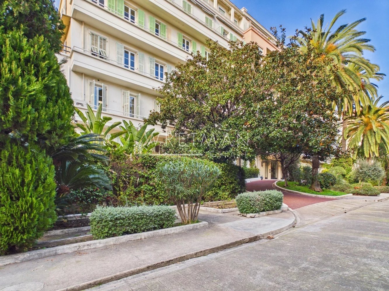 Property photo in Carre d'Or