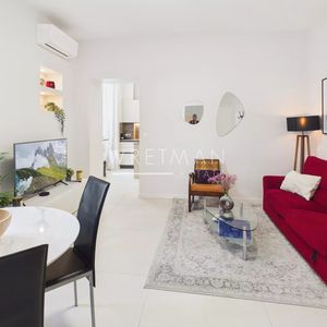 Property in Carre d'Or