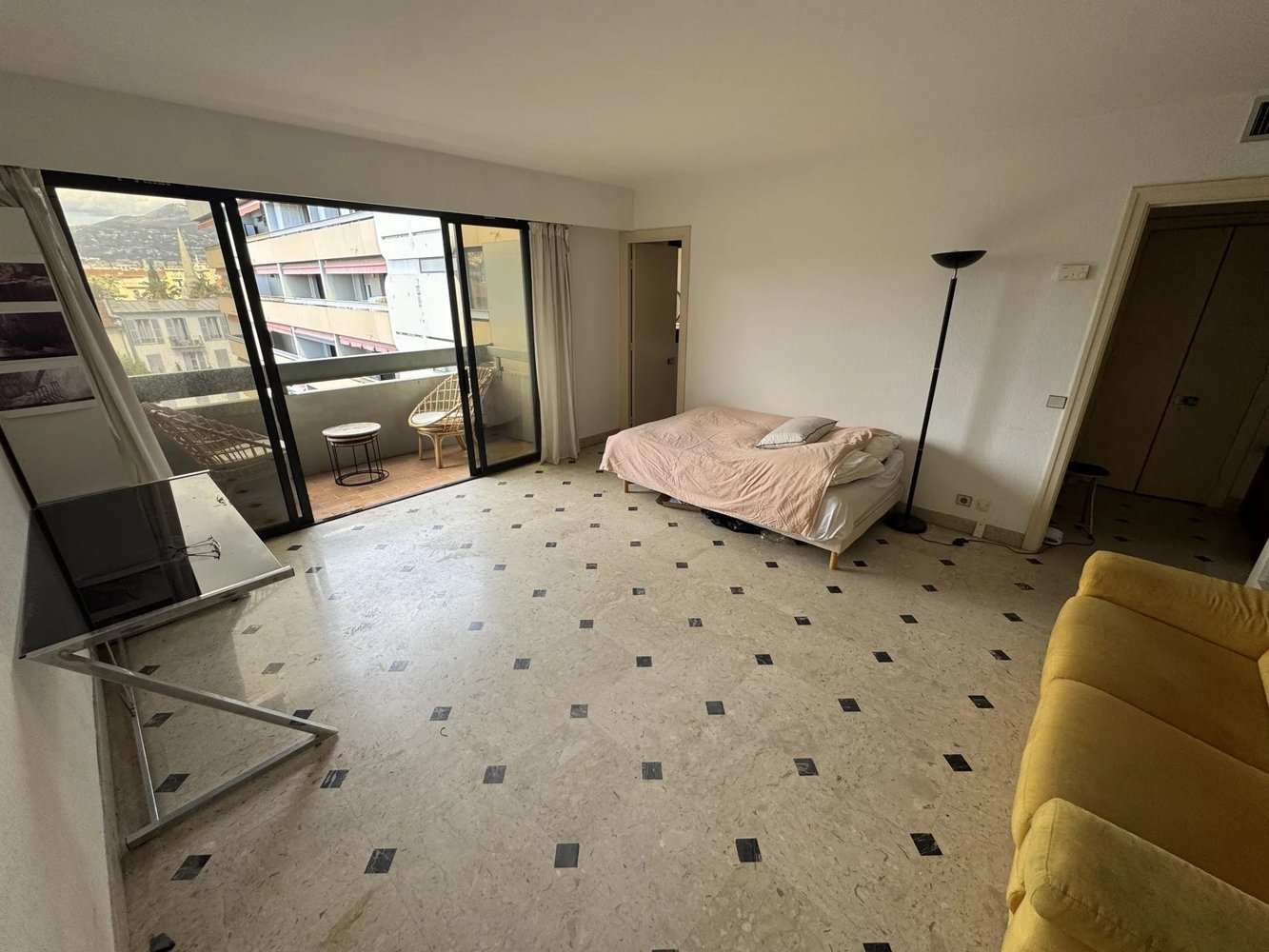 Property photo in Carre d'Or