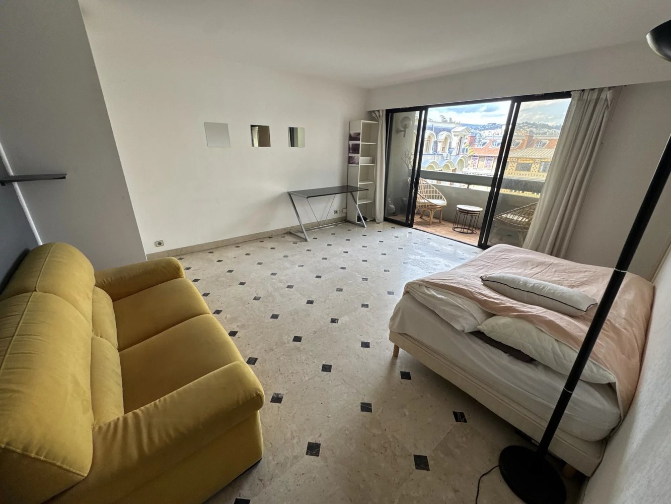 Property photo in Carre d'Or