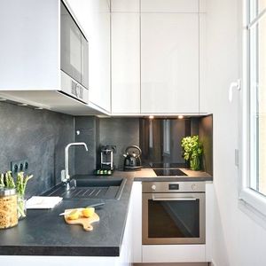 Property in Carre d'Or