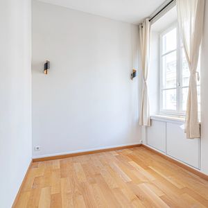 Property in Carre d'Or