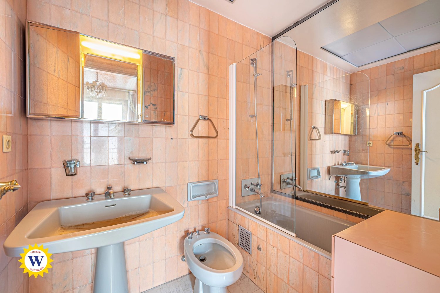 Property photo in Carre d'Or