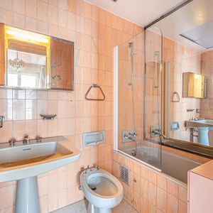 Property in Carre d'Or