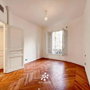 Property in Musicians Quarter