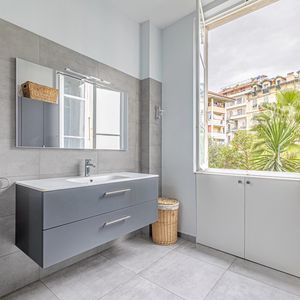 Property in Musicians Quarter