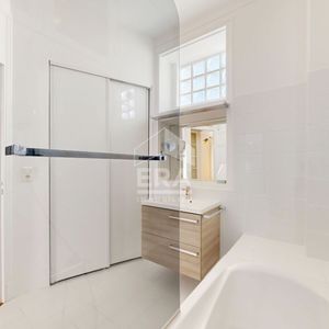 Property in Musicians Quarter