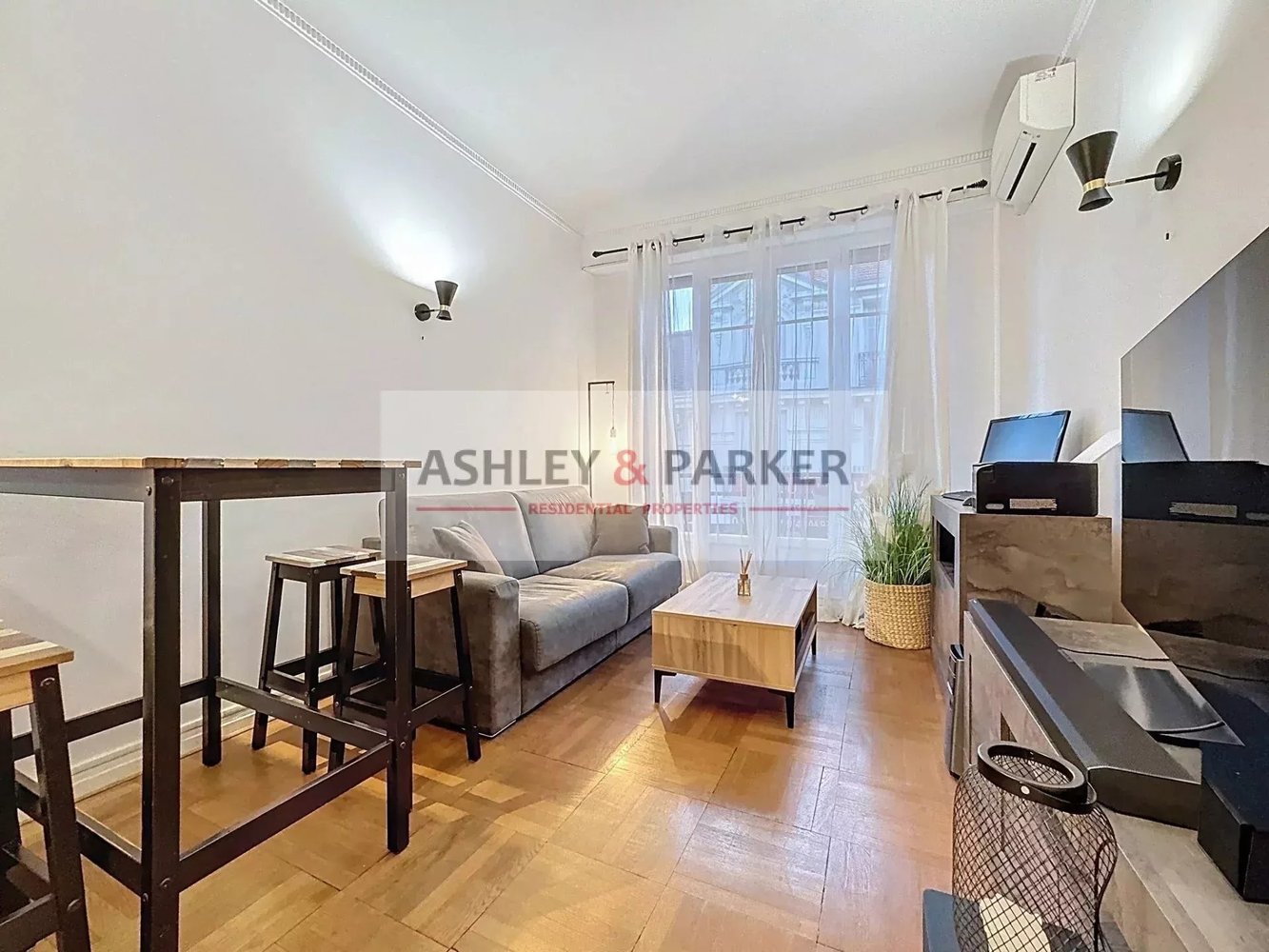 Property photo in Musicians Quarter