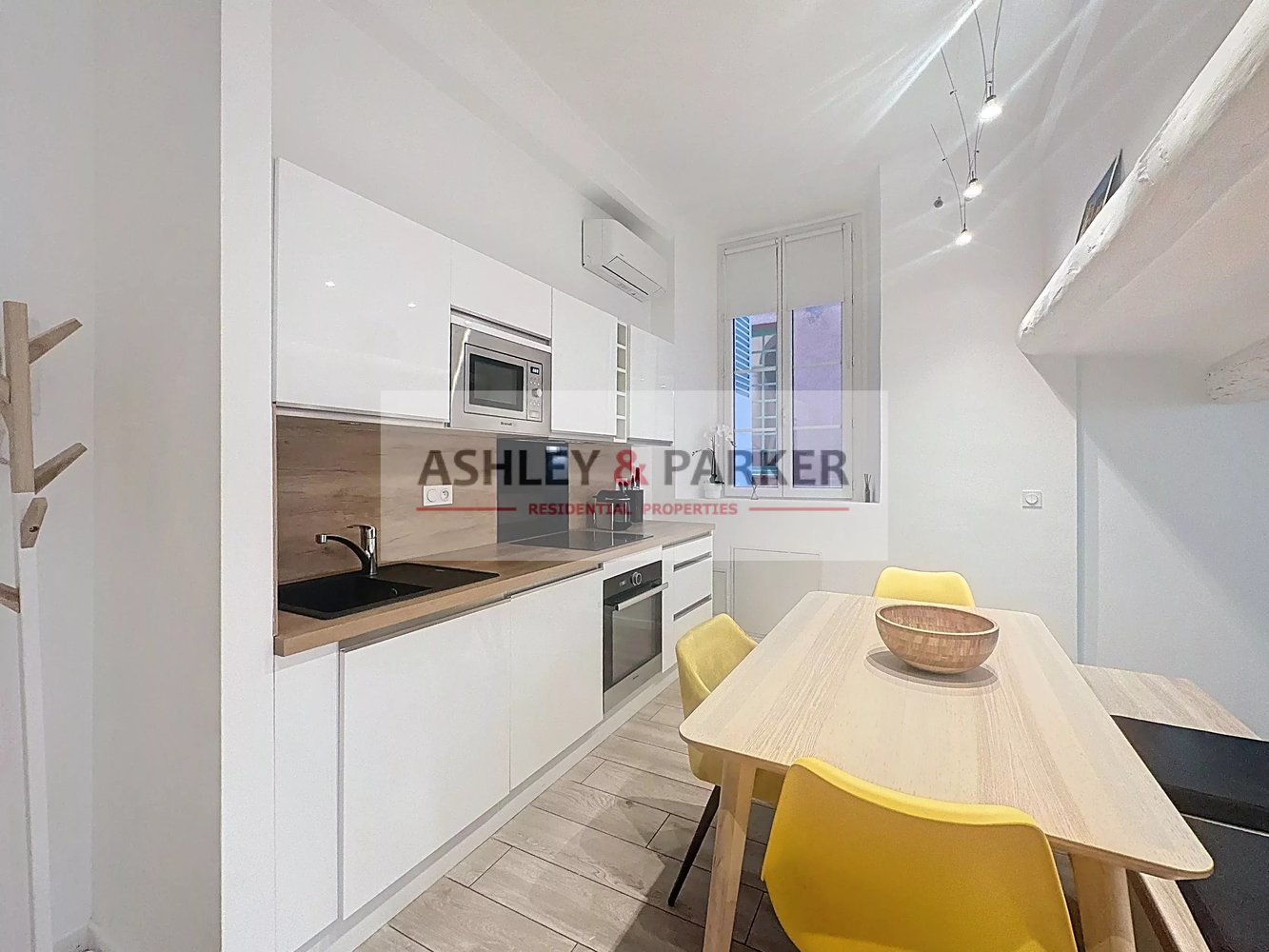 Property photo in Old Town