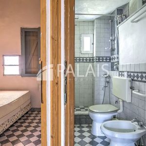 Property in Old Town