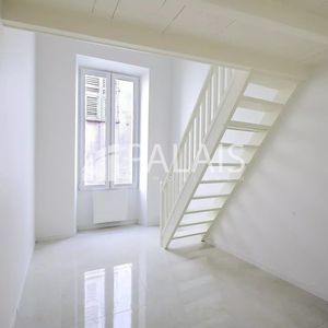 Property in Old Town