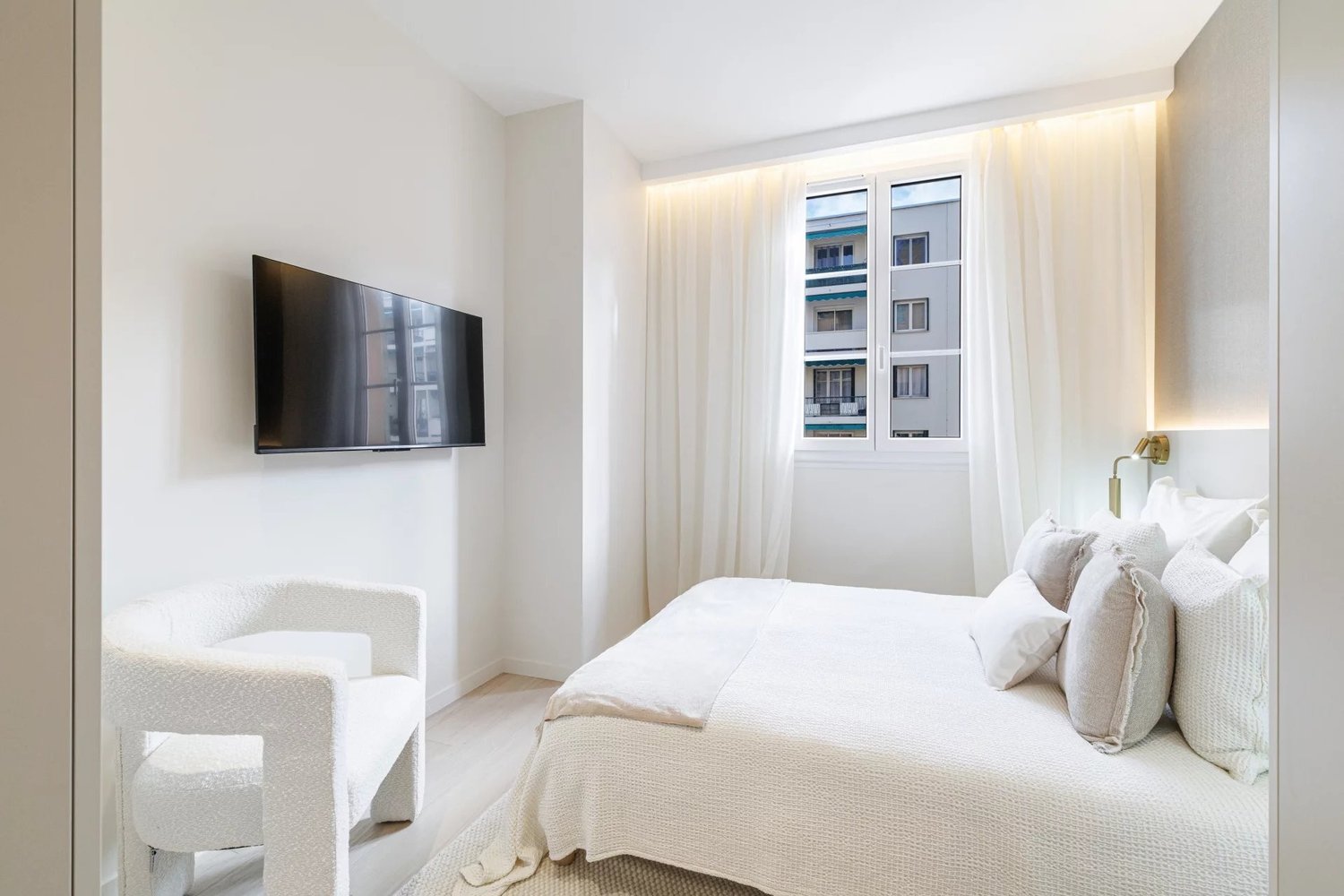 Property photo in Port