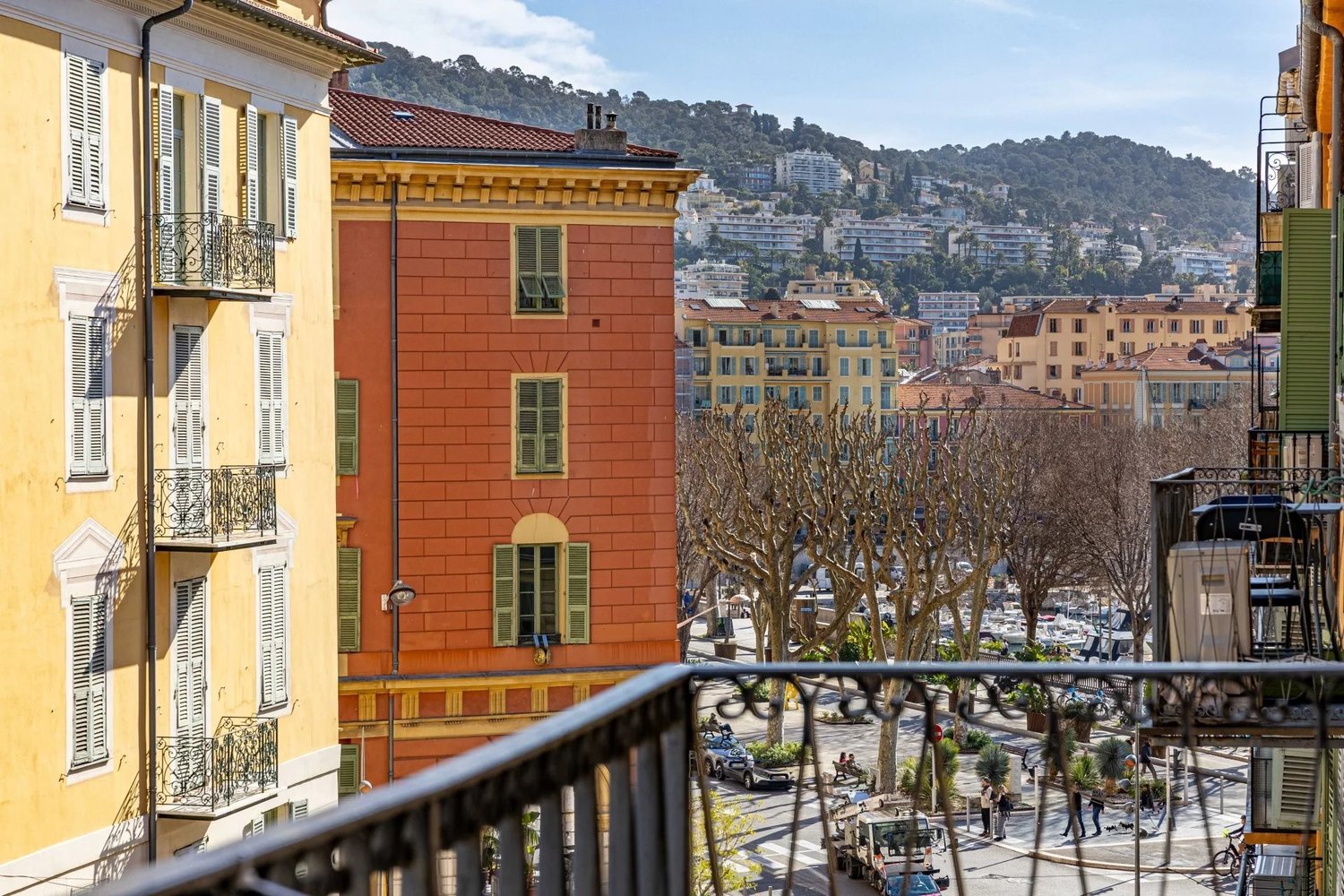 Property photo in Port