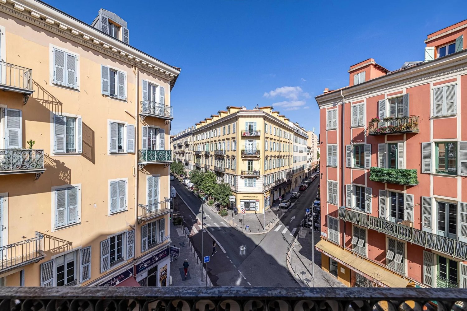 Property photo in Port