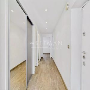 Property in Carre d'Argent