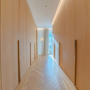 Property in Carre d'Argent