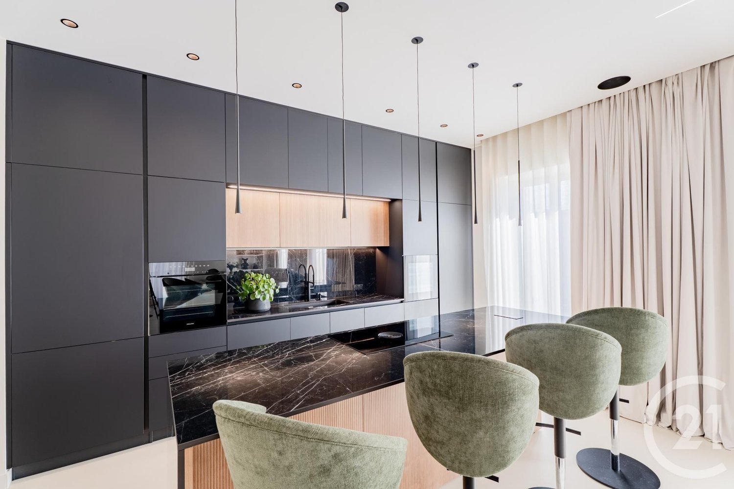 Property photo in Carre d'Argent