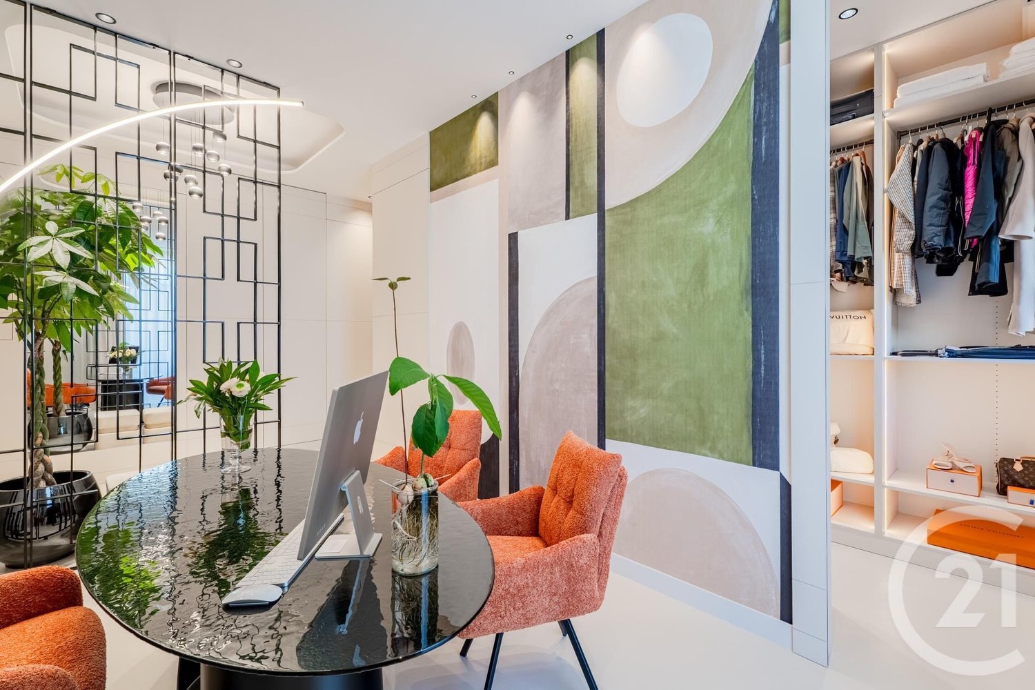 Property photo in Carre d'Argent