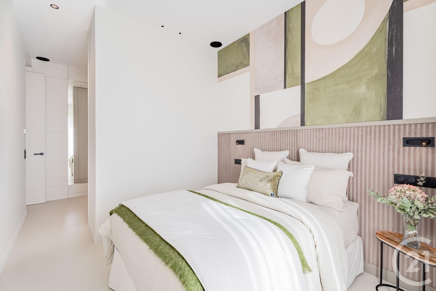 Property photo in Carre d'Argent