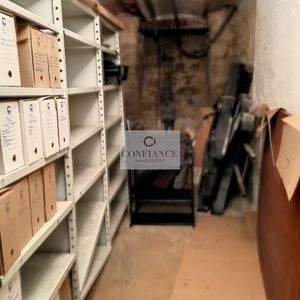 Property in Carre d'Argent