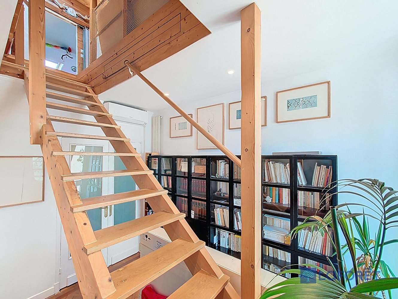 Property photo in Carre d'Argent