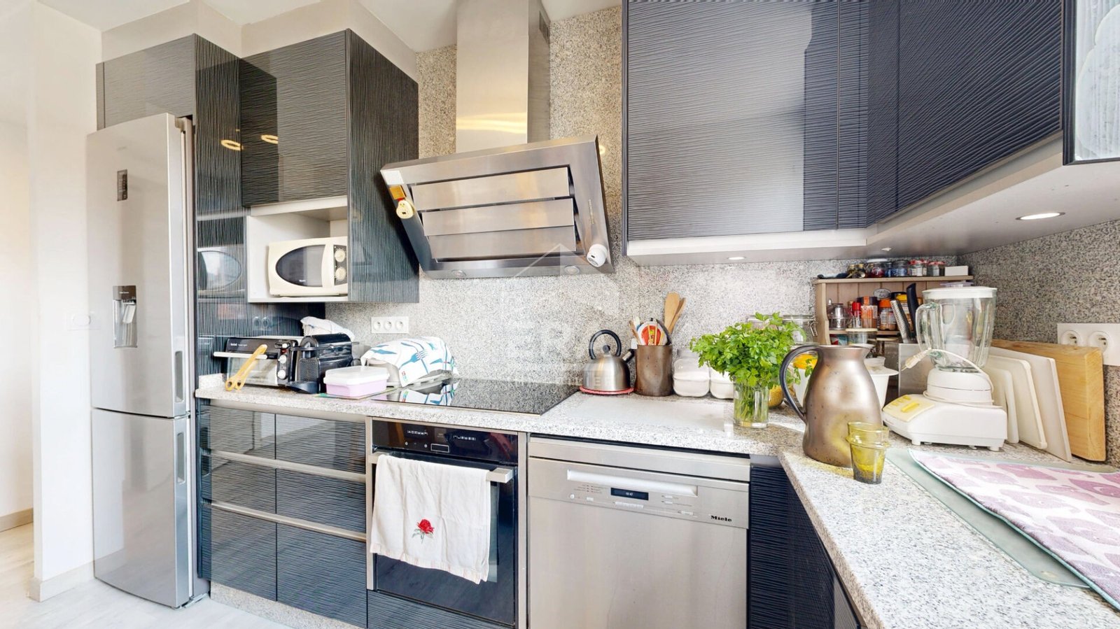 Property photo in Carre d'Argent