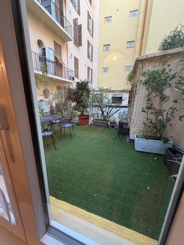 Property photo in Carre d'Argent