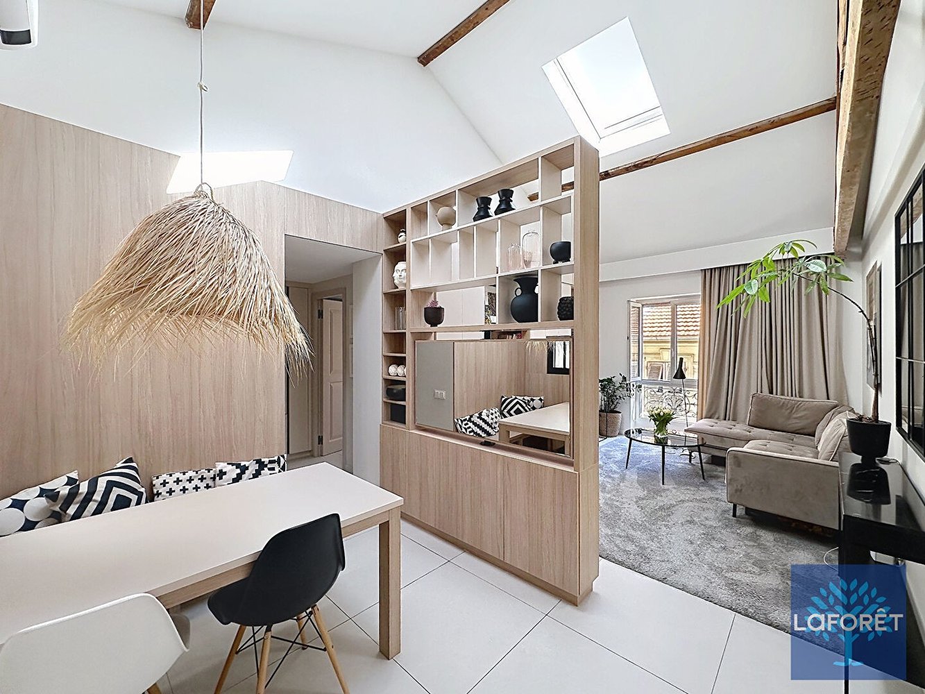 Property photo in Carre d'Argent