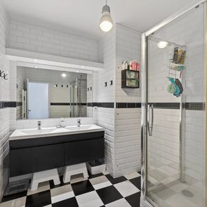 Property in Carre d'Argent