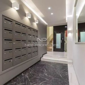 Property in Carre d'Argent