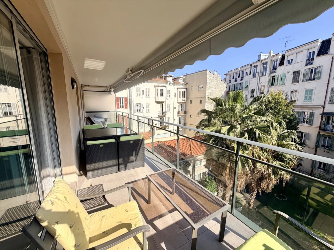 Property photo in Carre d'Argent