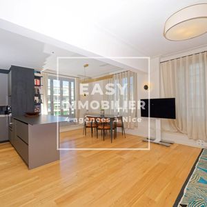 Property in Carre d'Argent