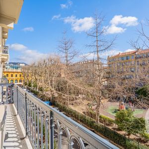 Property in Carre d'Argent