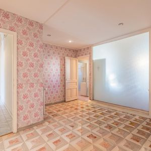 Property in Carre d'Argent