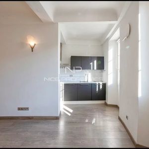 Property in Carre d'Argent