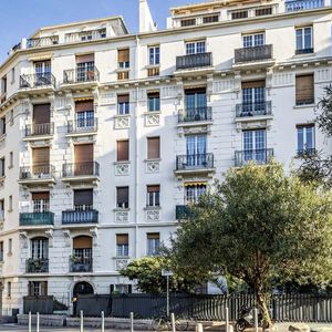 Property in Carre d'Argent