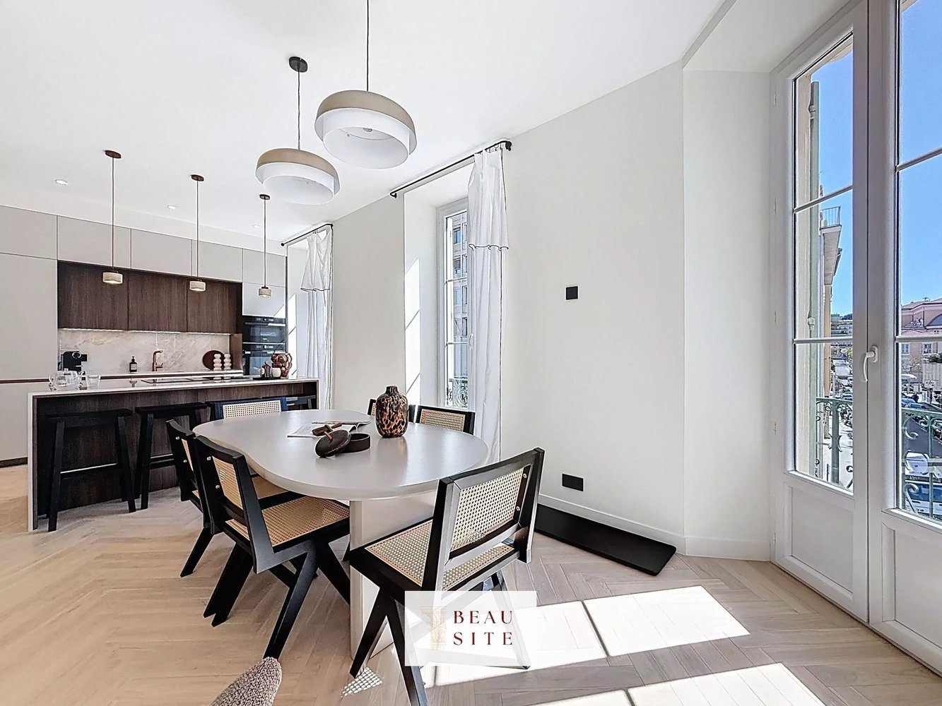 Property photo in Carre d'Argent