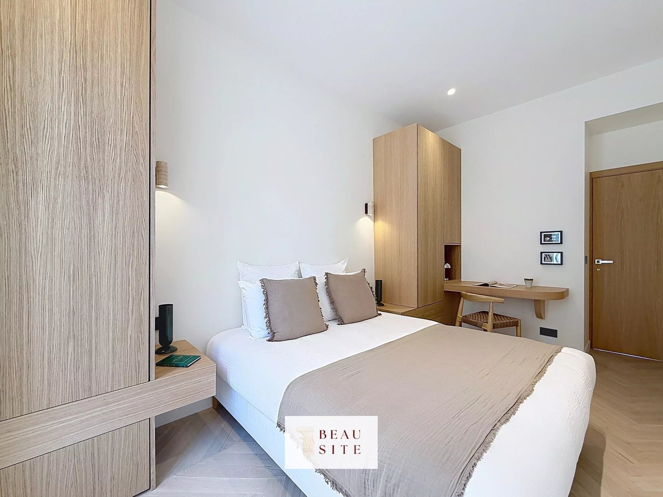 Property photo in Carre d'Argent