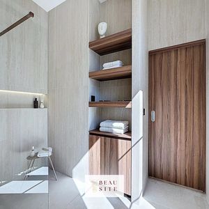 Property in Carre d'Argent