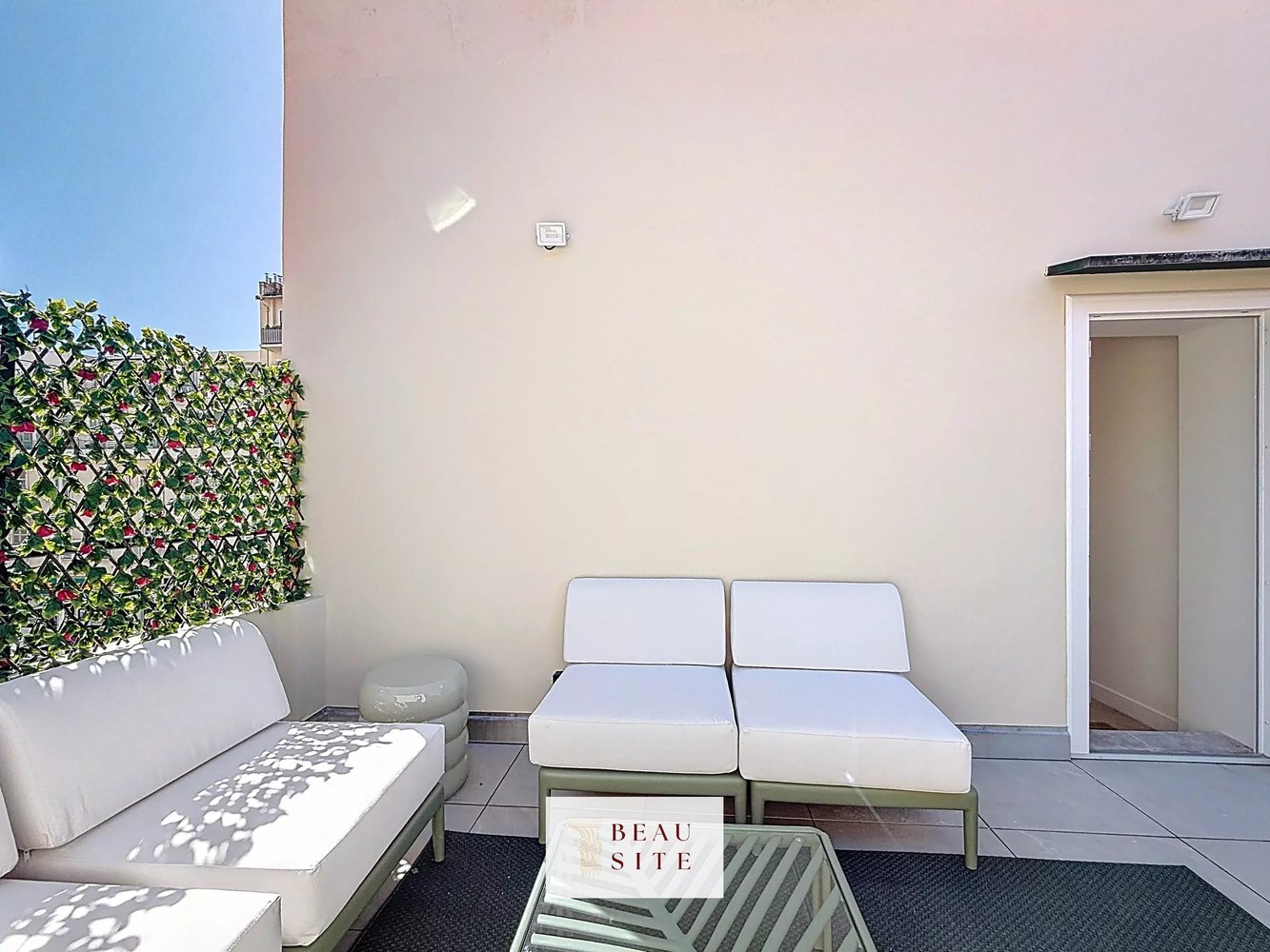 Property photo in Carre d'Argent