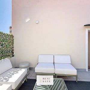 Property in Carre d'Argent