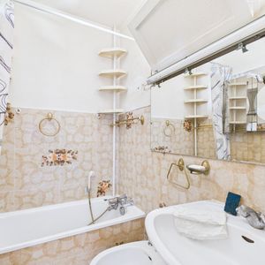 Property in Carre d'Argent